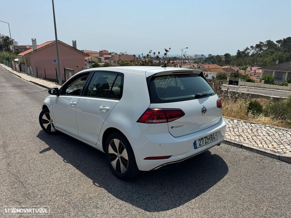 VW e-Golf AC/DC - 10