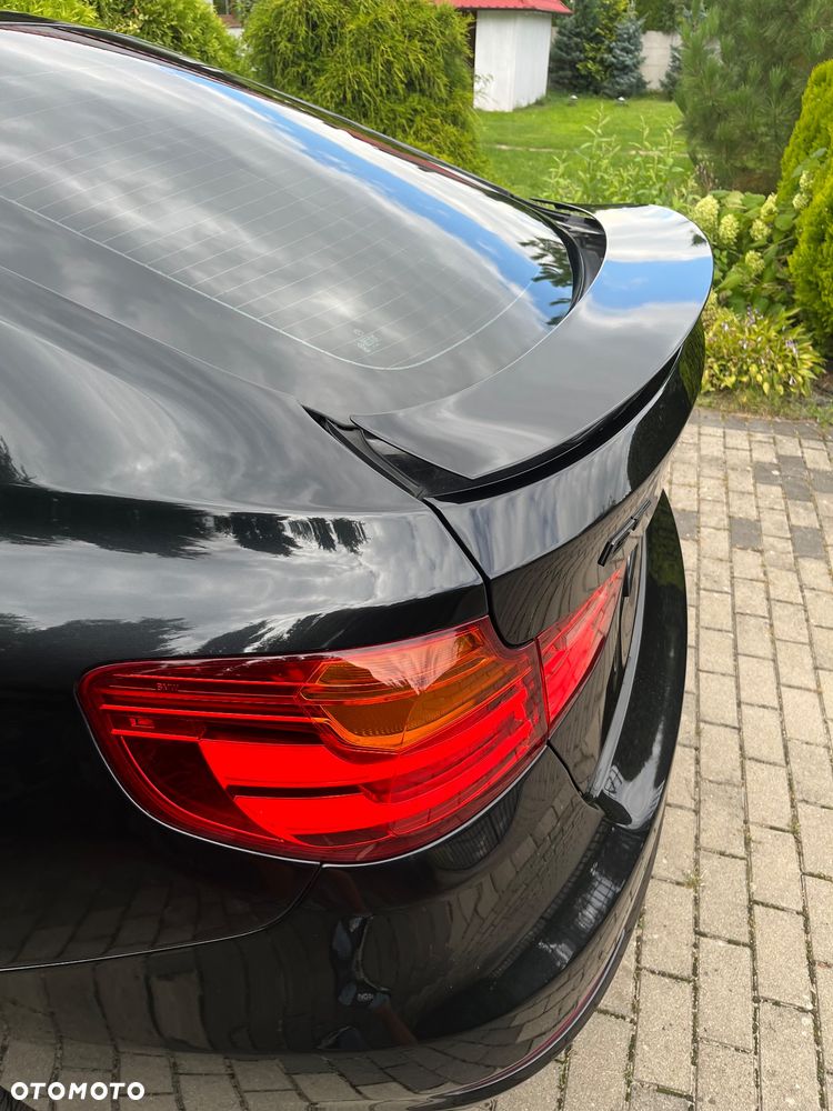 BMW 3GT 328i xDrive Luxury Line - 2