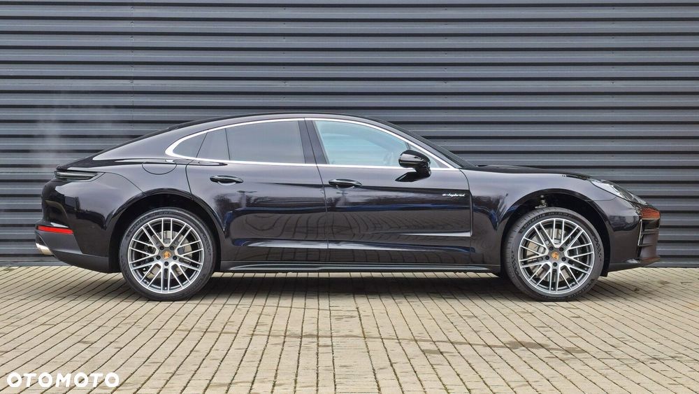 Porsche Panamera - 8