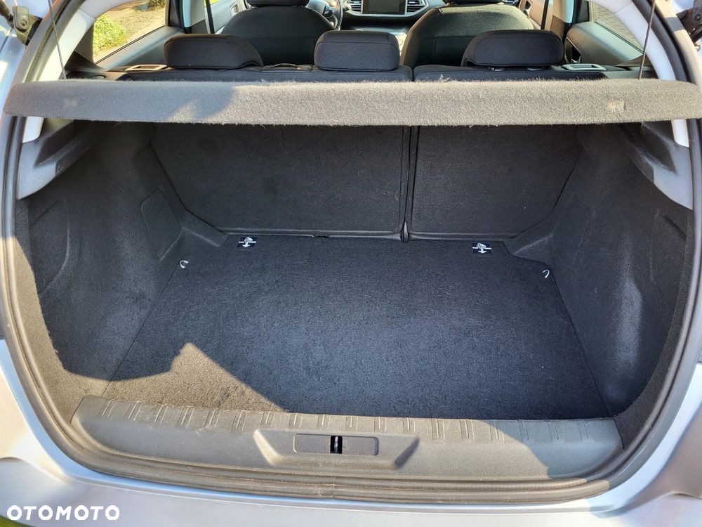 Peugeot 308 1.6 THP Access - 3