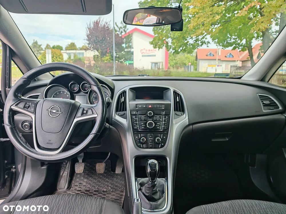Opel Astra 1.4 T Enjoy - 23
