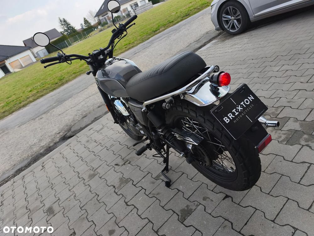 Brixton Cromwell - 7