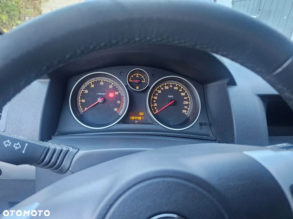 Opel Astra - 18