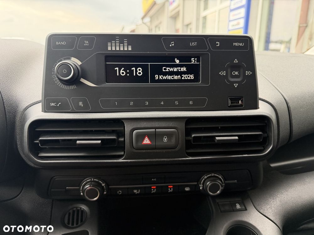 Toyota Proace City - 13