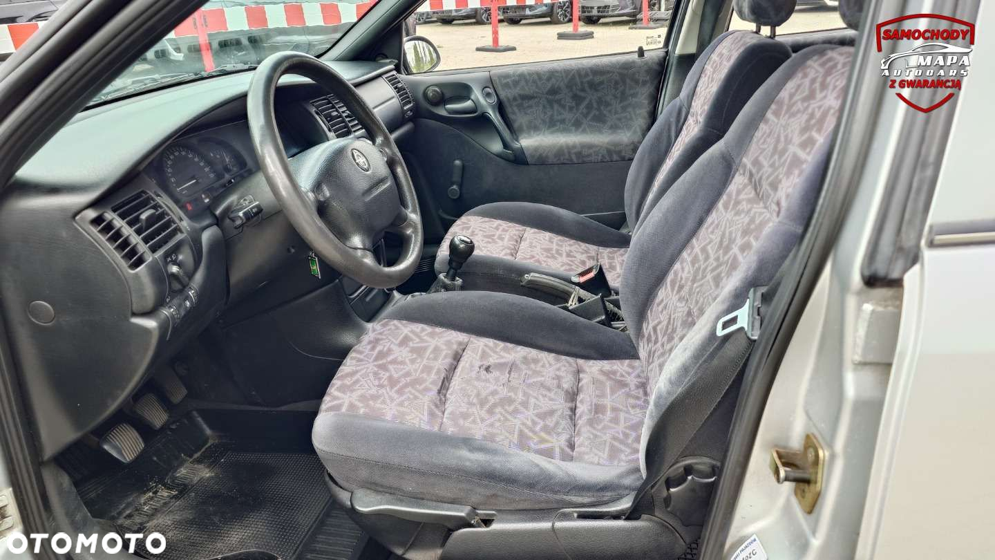 Opel Vectra - 7