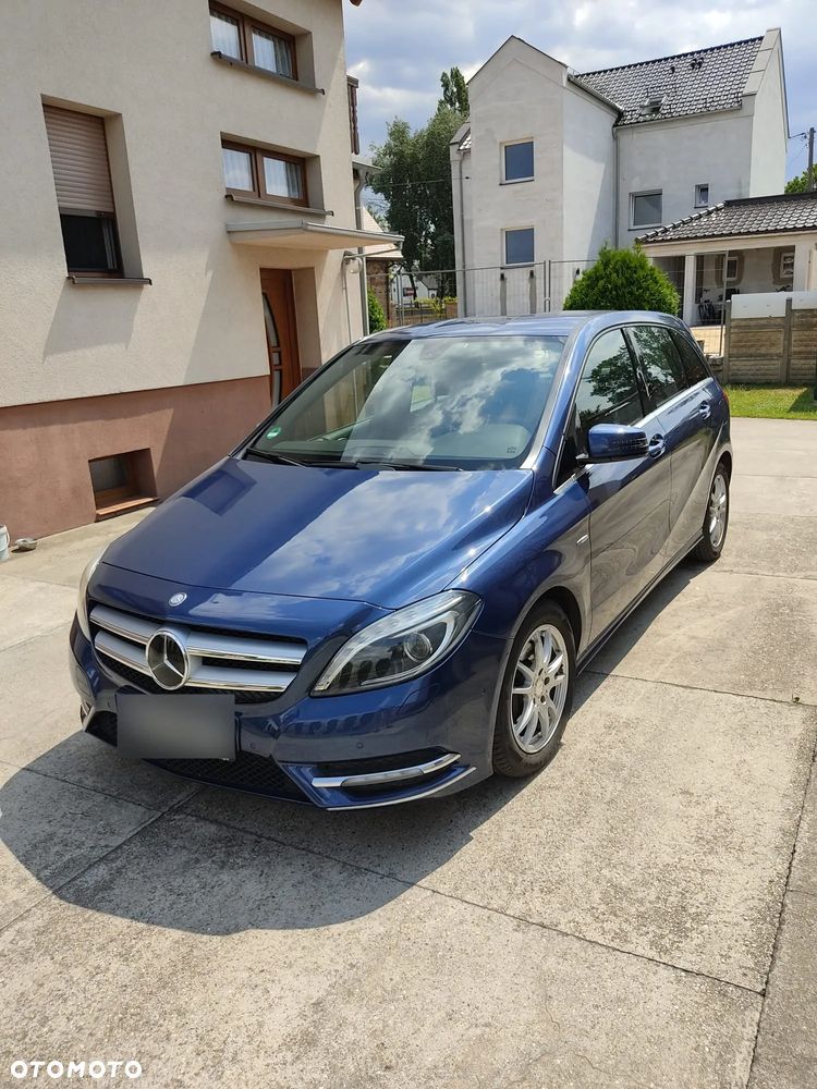 Mercedes-Benz Klasa B 180 - 1