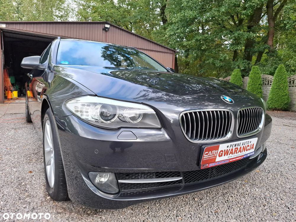 BMW Seria 5 520d Luxury Line - 3