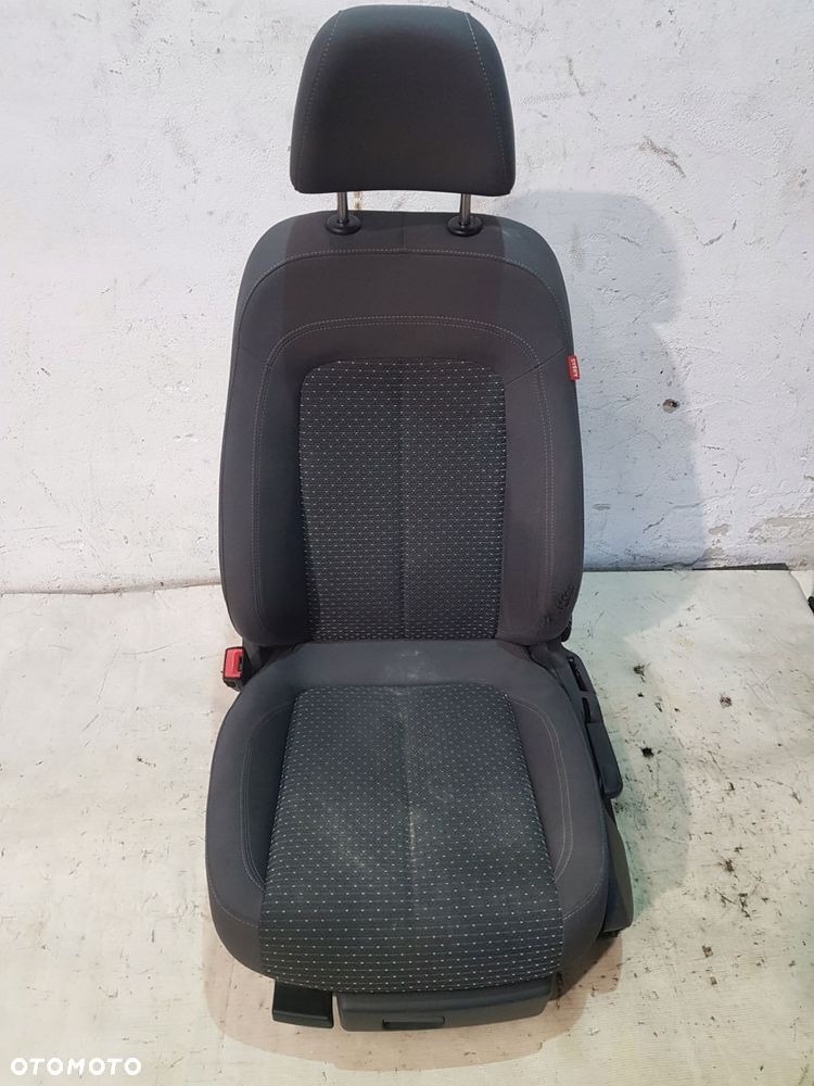 fotele kanapa seat exeo eur kombi kpl grzane 10r - 13