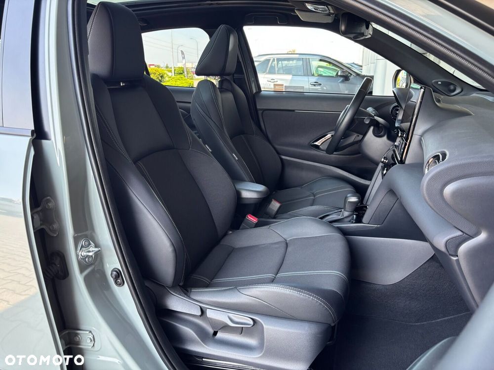 Toyota Yaris Cross Hybrid 1.5 Premiere Edition - 19
