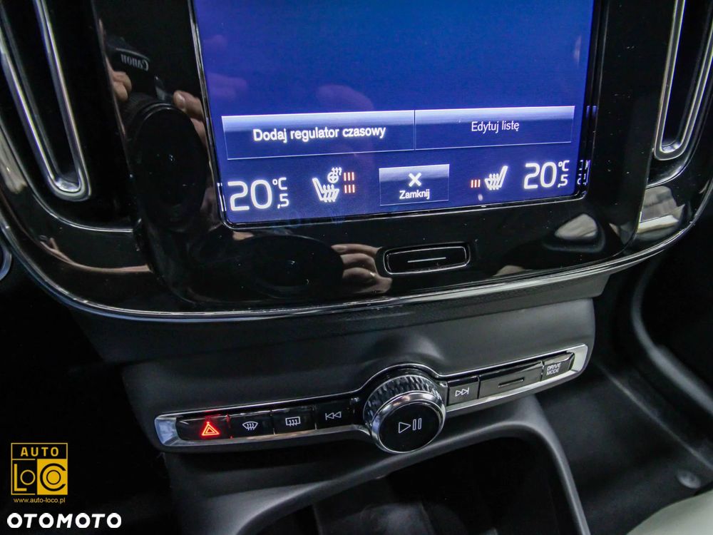 Volvo XC 40 T3 Inscription - 28