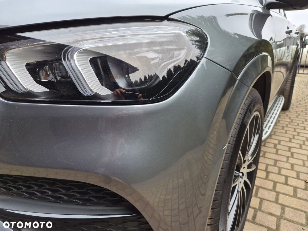 Mercedes-Benz GLE 350 e 4Matic 9G-TRONIC AMG Line - 23
