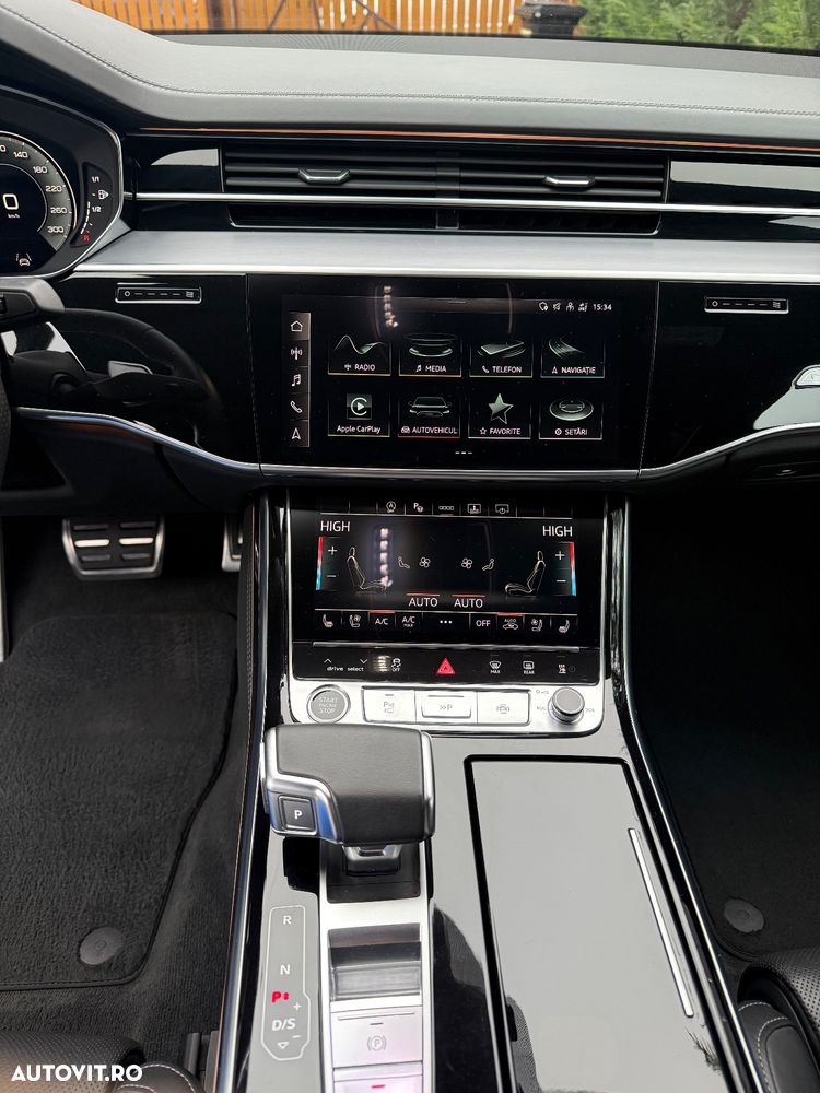Audi A8 55 TFSI quattro Tiptronic MHEV - 11