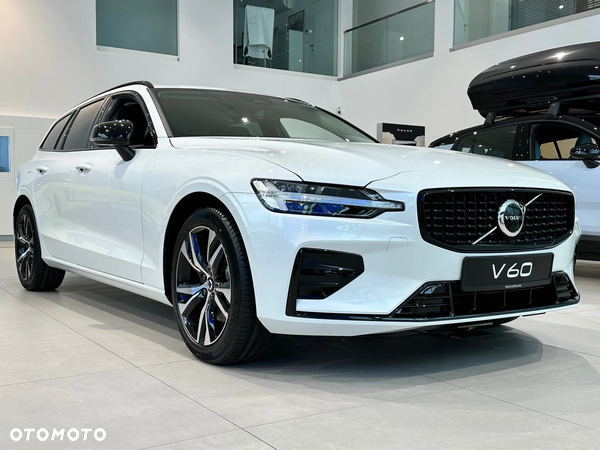Volvo V60 B4 B Plus Dark