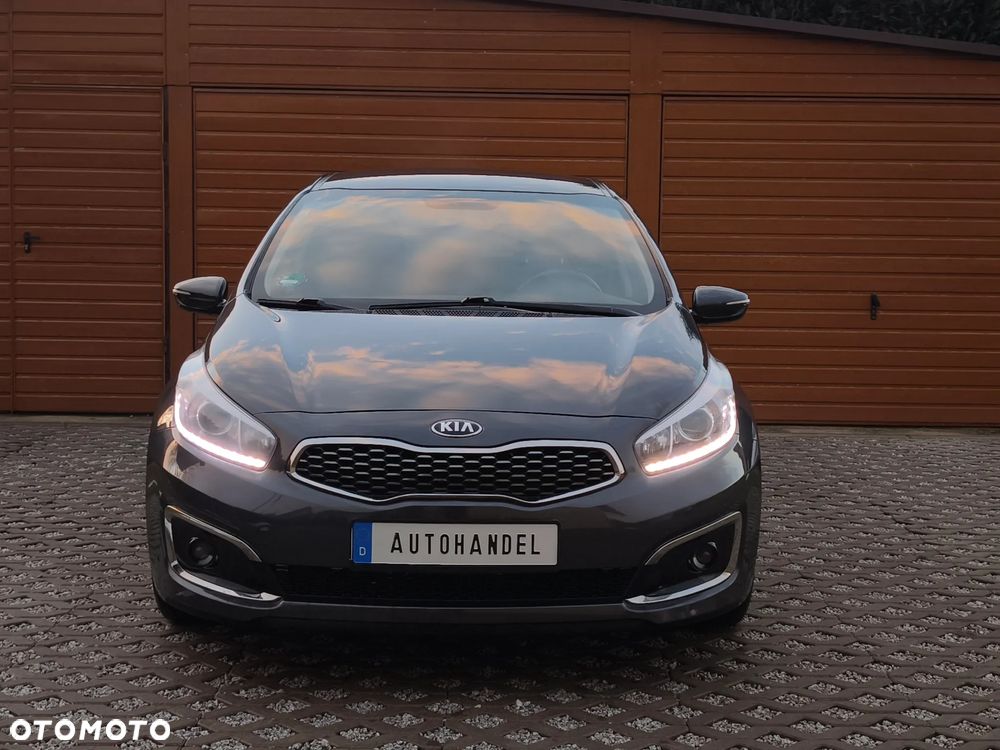 Kia Ceed 1.6 GDI Platinum Edition - 3