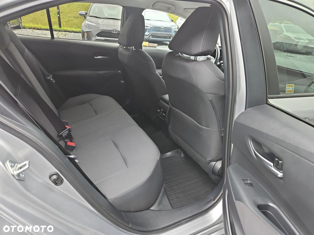 Toyota Corolla - 11