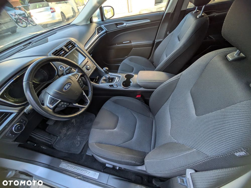 Ford Mondeo - 14