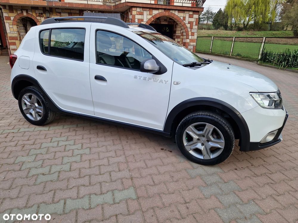 Dacia Sandero 0.9 TCe Laureate S&S - 40