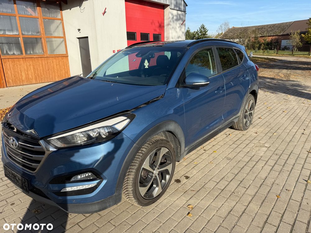 Hyundai Tucson 2.0 CRDi 4WD Automatik Advantage - 12