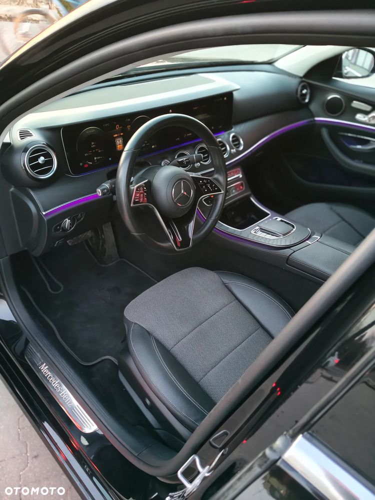 Mercedes-Benz Klasa E 220 d 4-Matic Avantgarde - 10