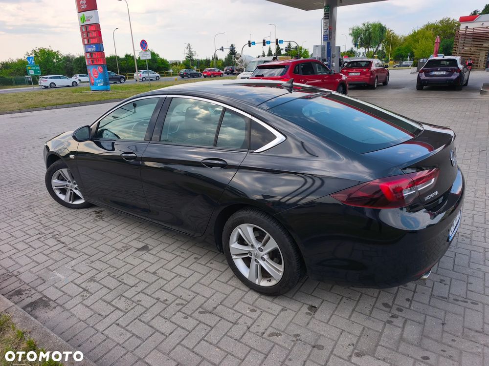 Opel Insignia - 15