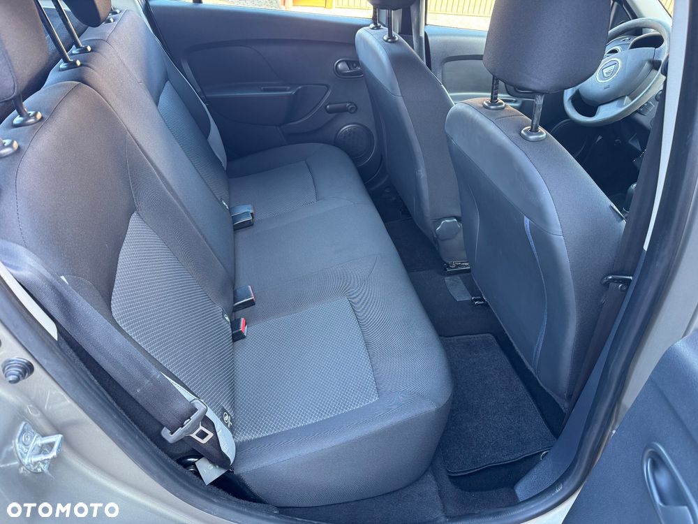 Dacia Sandero 1.2 16V - 14