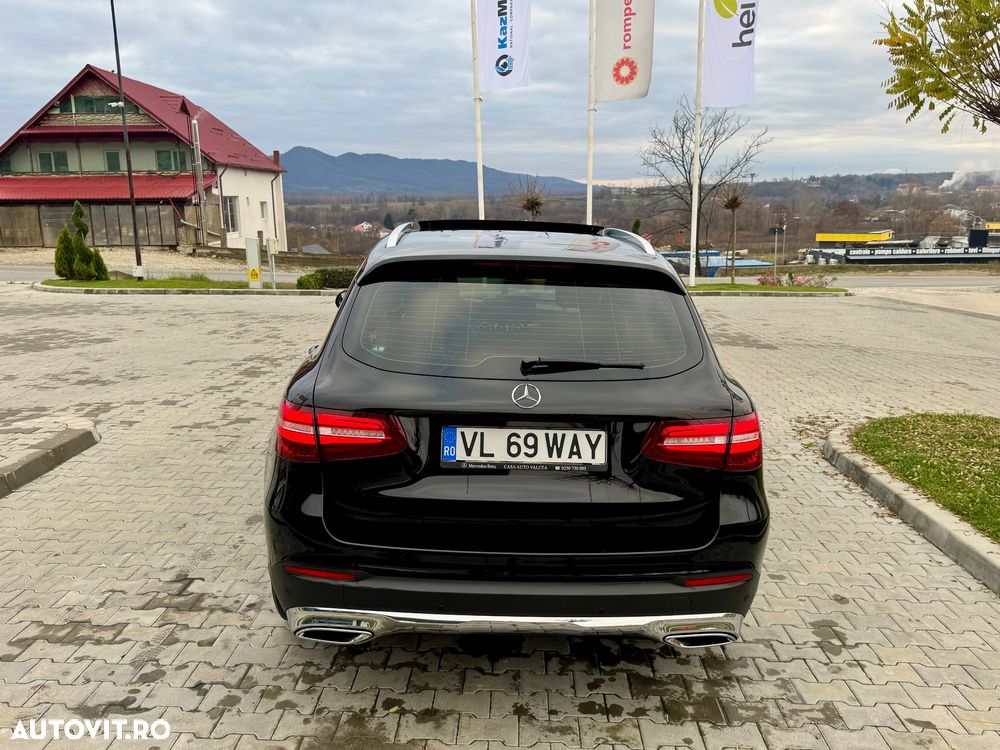 Mercedes-Benz GLC - 27