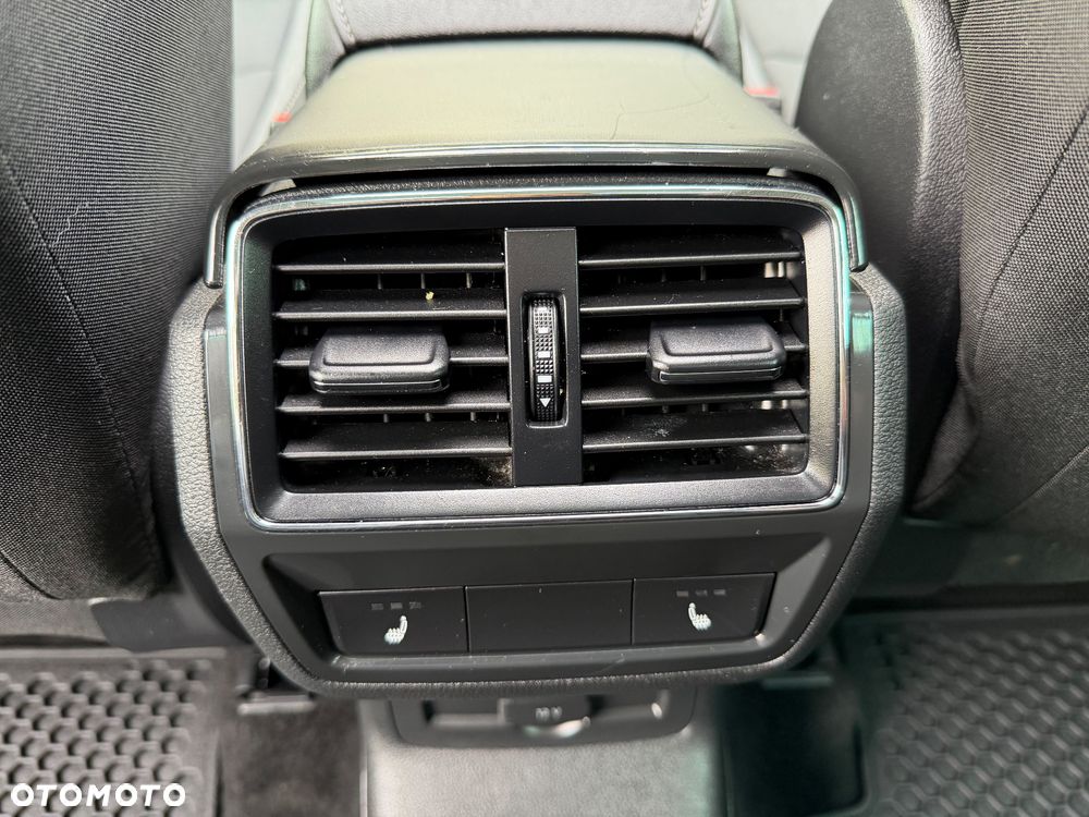 Skoda Karoq 1.5 TSI ACT DSG Drive 125 - 24