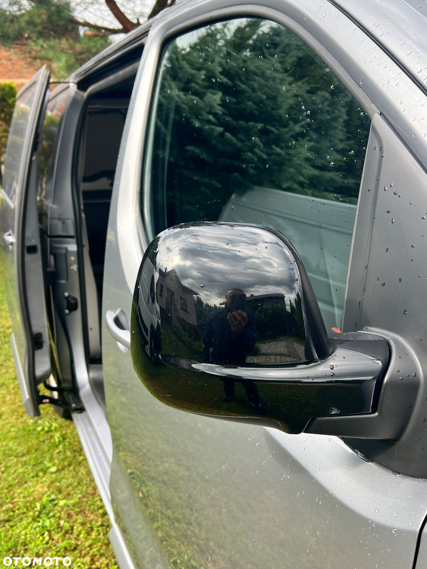 Opel Vivaro - 8