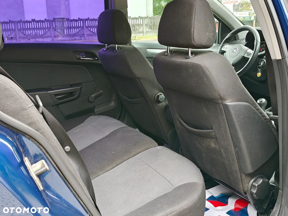 Opel Astra 1.4 Edition - 17
