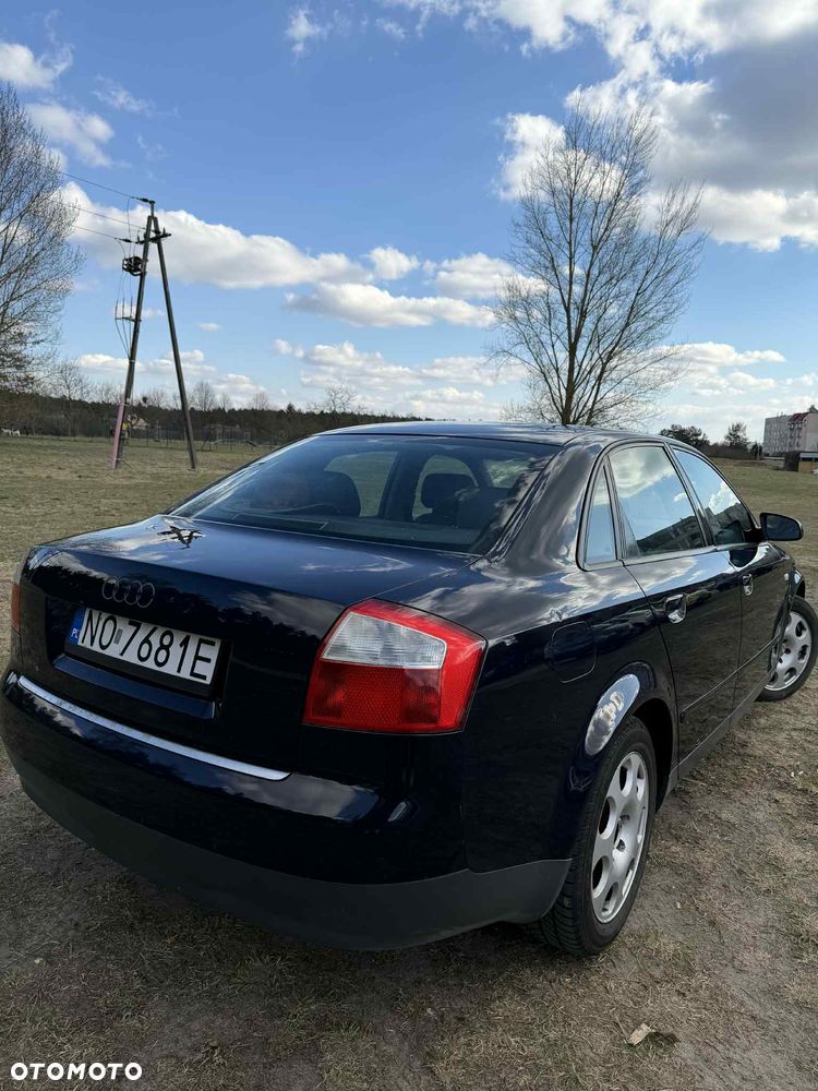 Audi A4 Limousine 1.9 TDI - 8