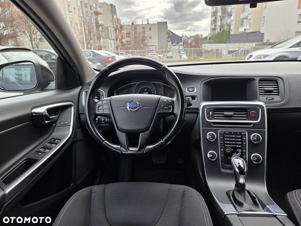 Volvo V60 D2 Kinetic - 12