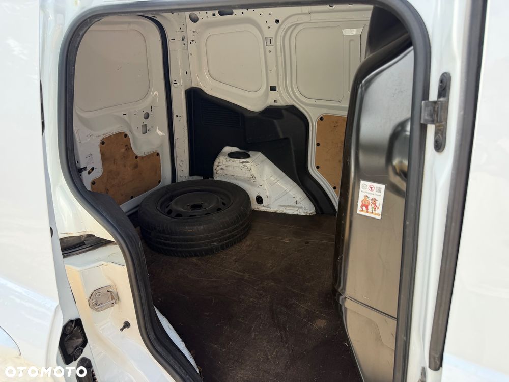 Ford Courier transit - 25