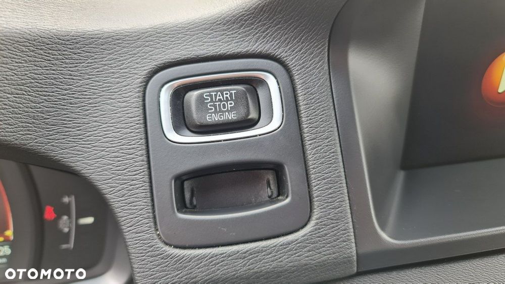 Volvo V70 D4 Drive-E Dynamic Momentum - 23