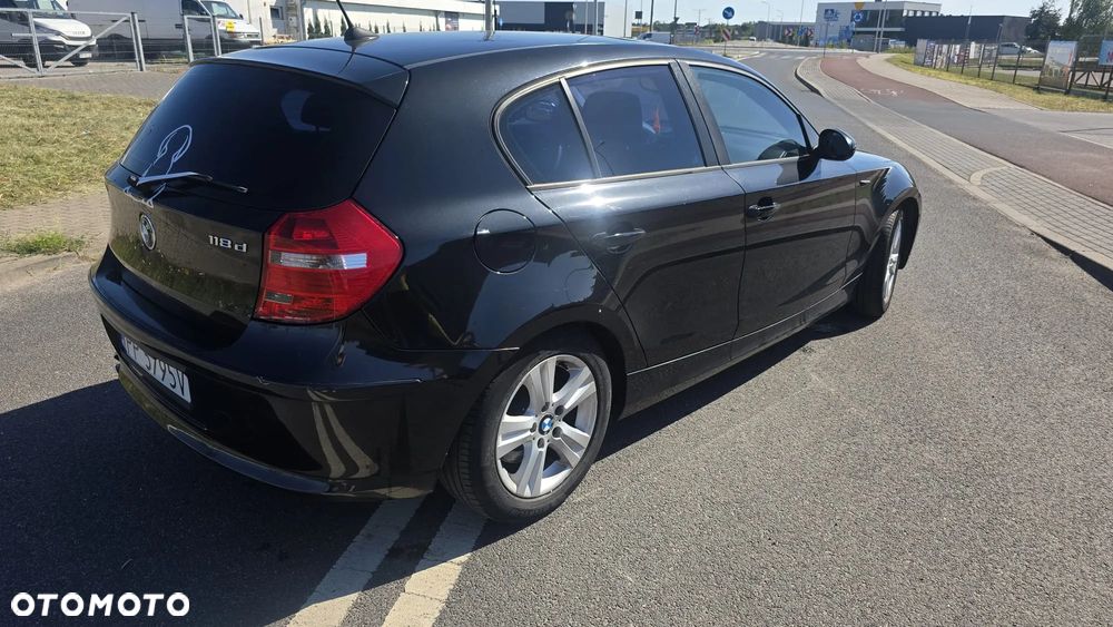 BMW Seria 1 - 2