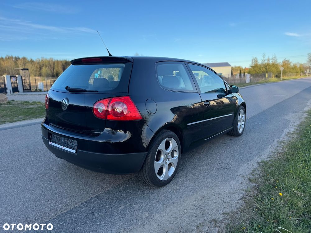 Volkswagen Golf 1.9 TDI Sportline - 9