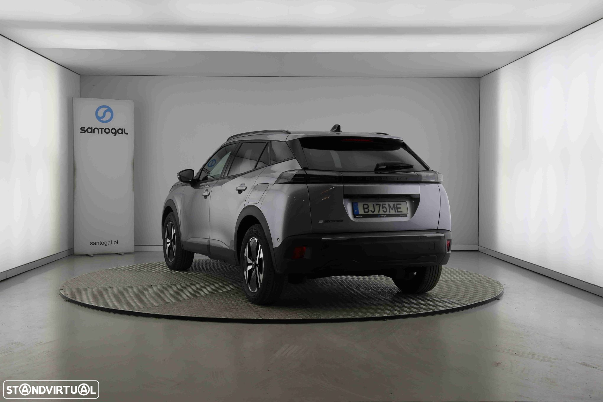 Peugeot e-2008 50 kWh Allure - 2