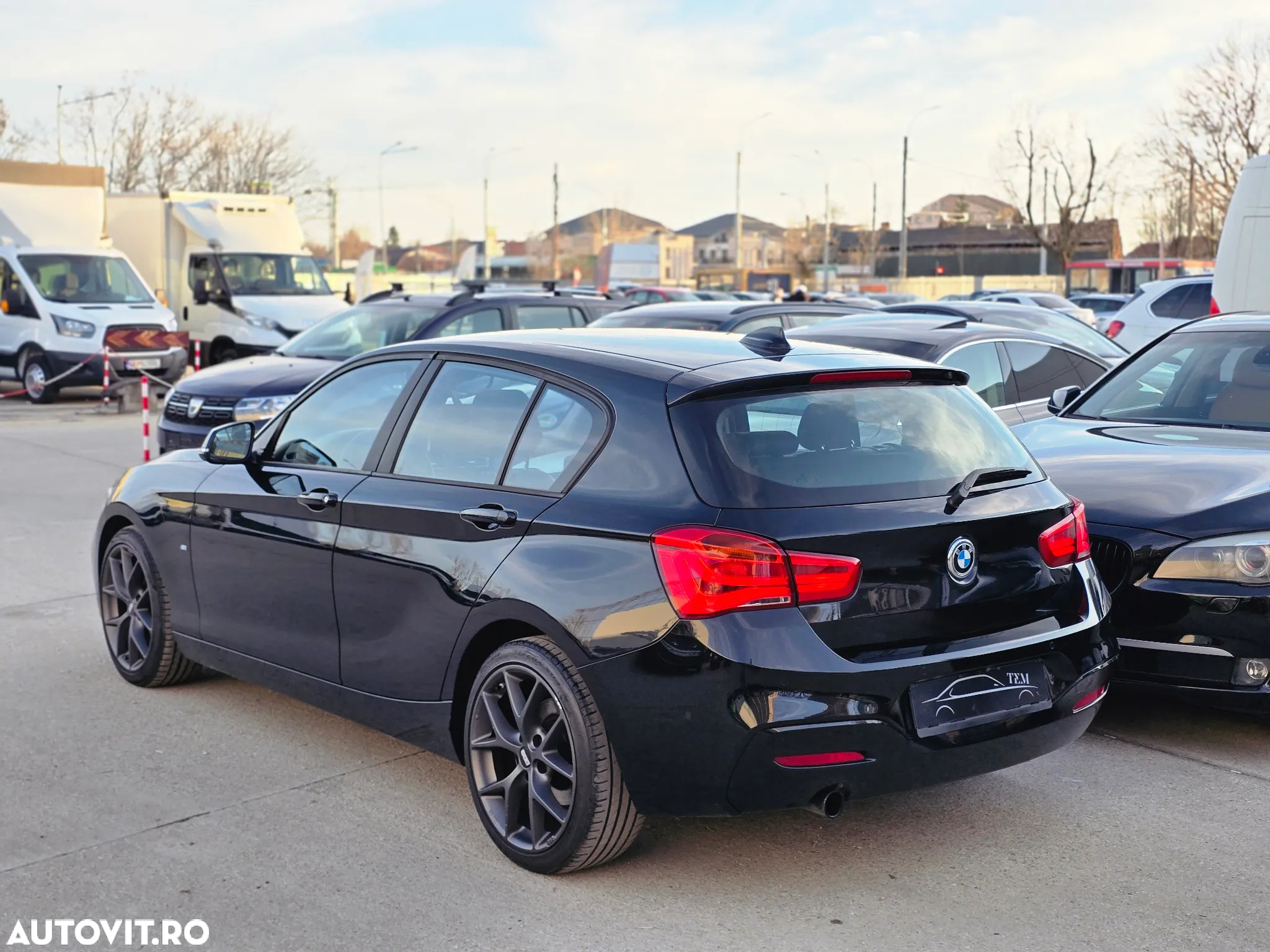 BMW Seria 1 120i Aut. M Sport - 11