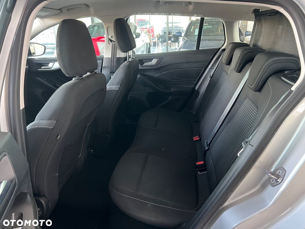 Ford Focus 2.0 EcoBlue Titanium - 36
