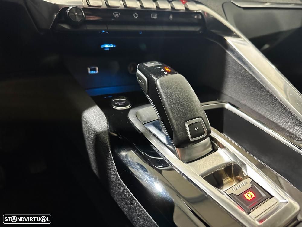 Peugeot 3008 1.6 BlueHDi Crossway EAT6 - 29