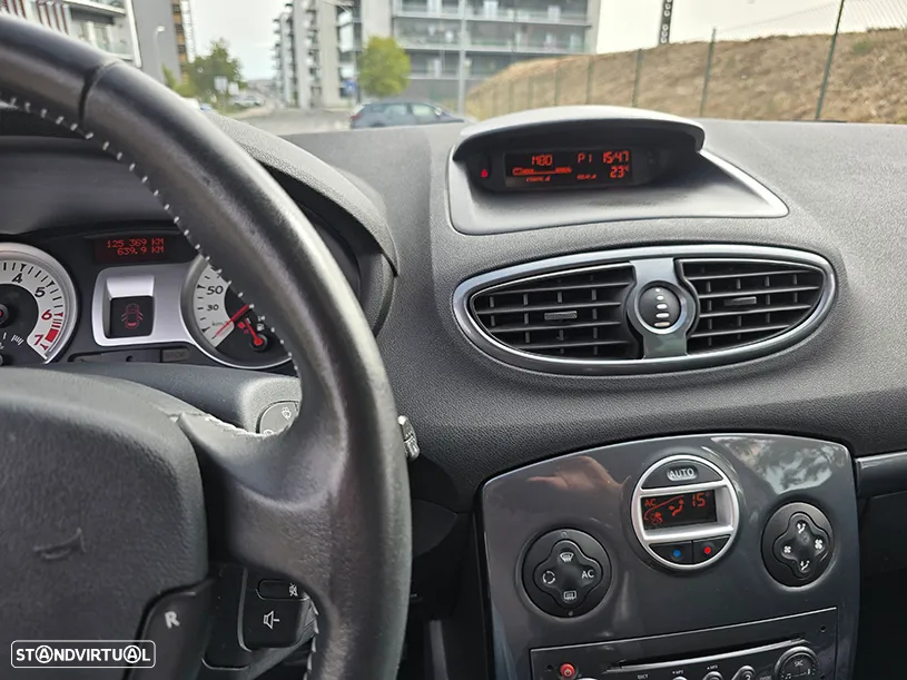 Renault Clio 1.2 TCE Dynamique S - 18