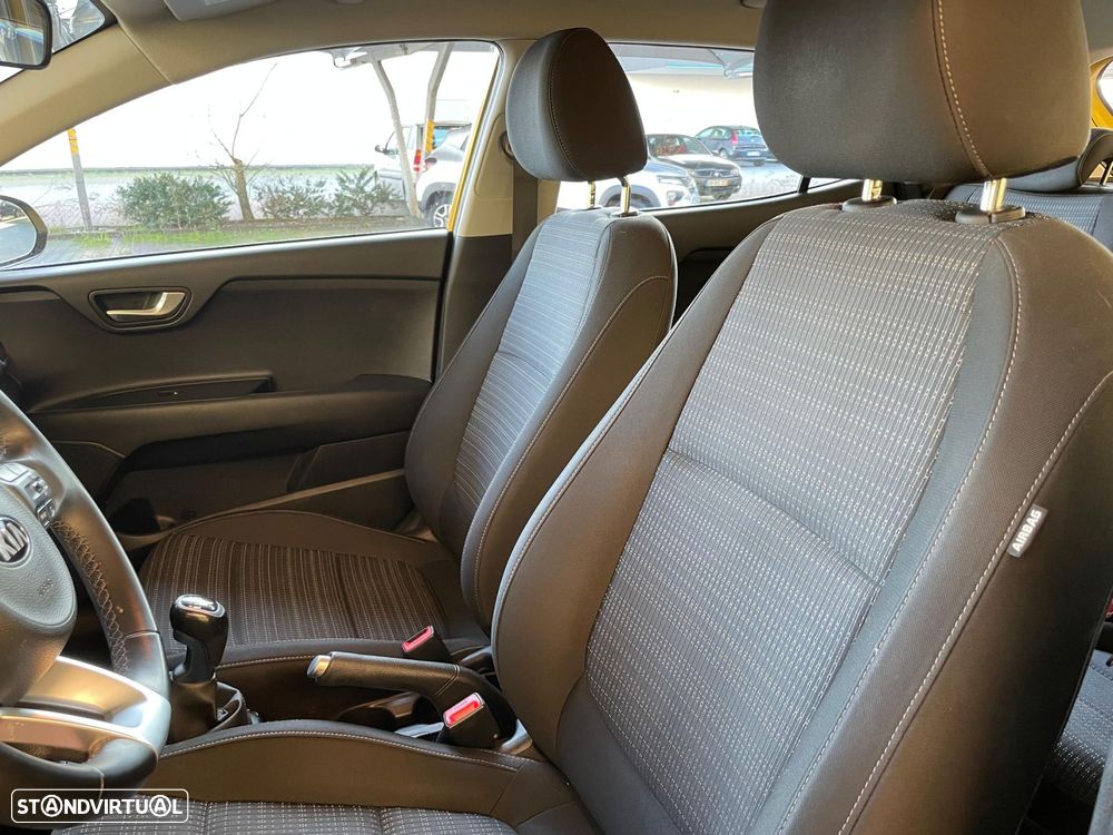 Kia Stonic 1.0 T-GDI Drive - 8