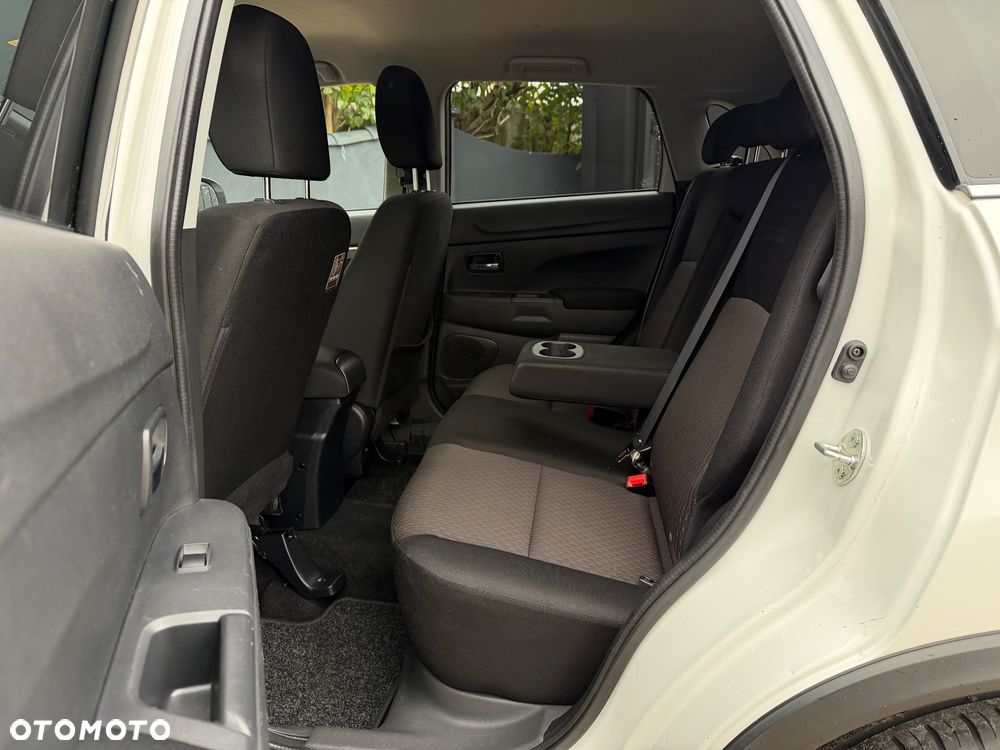 Mitsubishi ASX 1.6 ClearTec 2WD Diamant Edition+ - 24