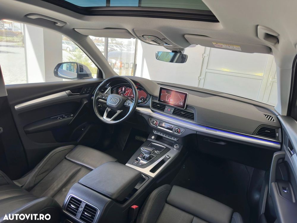 Audi Q5 2.0 40 TDI quattro S tronic Design - 12