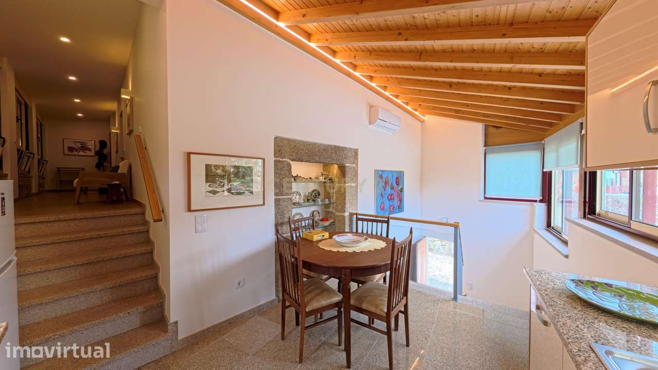 Apartamento T2 em moradia totalmente mobilado e equipado em Couto de B - Grande imagem: 4/11