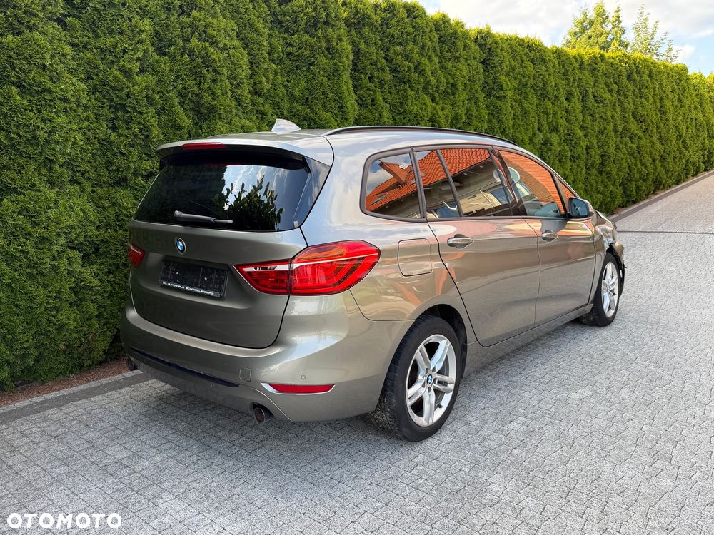BMW Seria 2 220d GT Sport Line