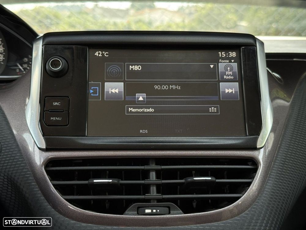 Peugeot 2008 1.2 PureTech Style - 11