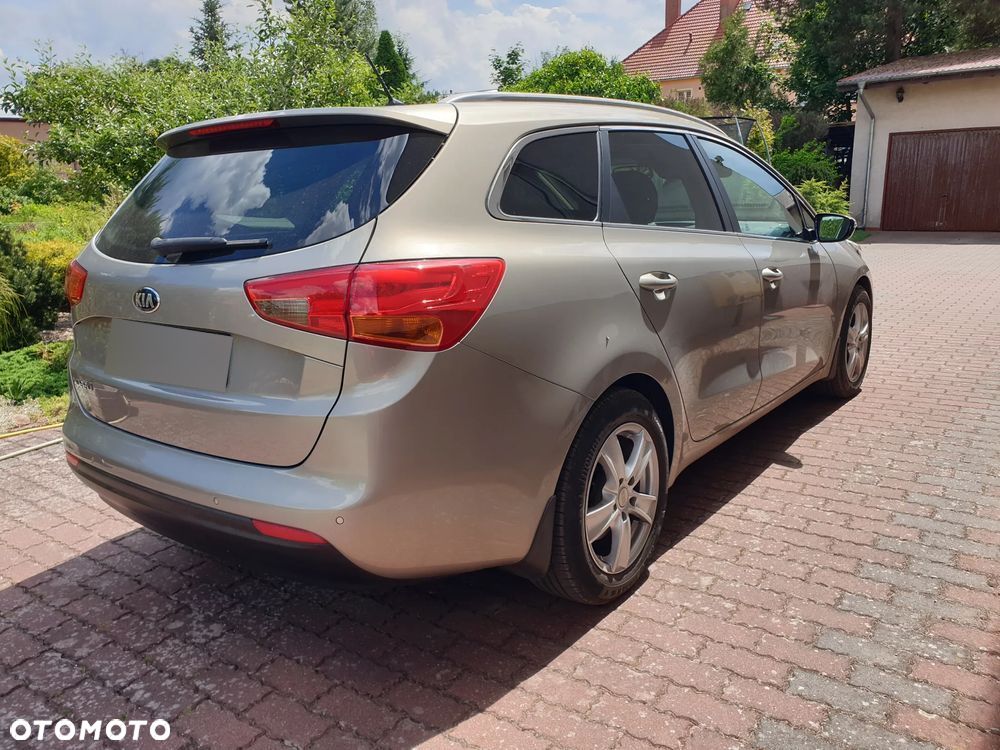Kia Ceed Cee'd 1.6 GDI Business Line - 5