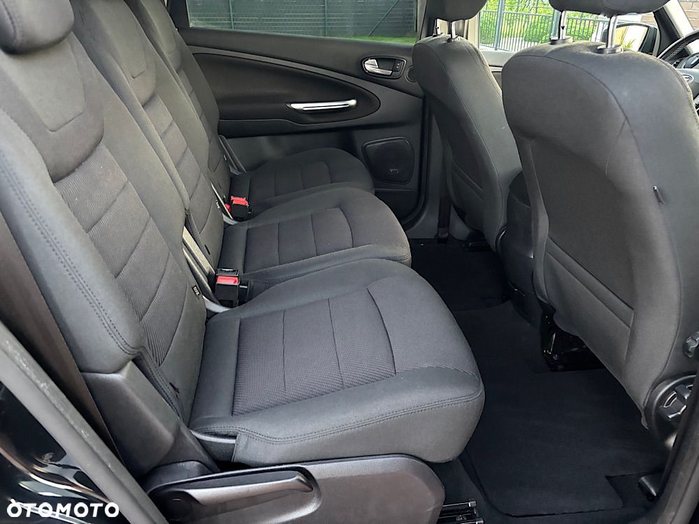 Ford S-Max 2.0 TDCi Titanium - 25