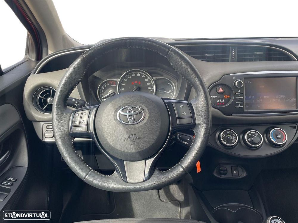 Toyota Yaris 1.0 VVT-i Comfort+P.Style - 9
