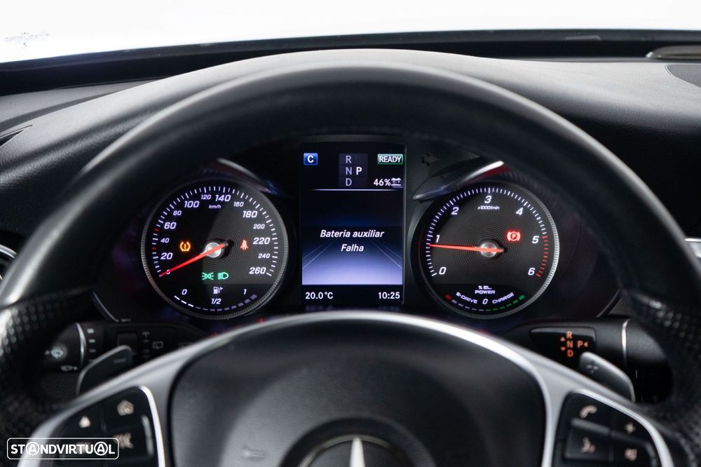 Mercedes-Benz C 300 h - 25